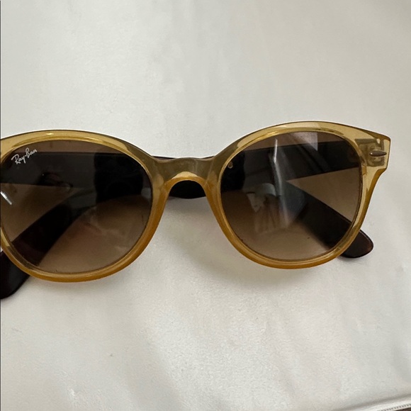 Ray-Ban Amber Sunglasses with Gradient Lenses - Picture 5 of 7